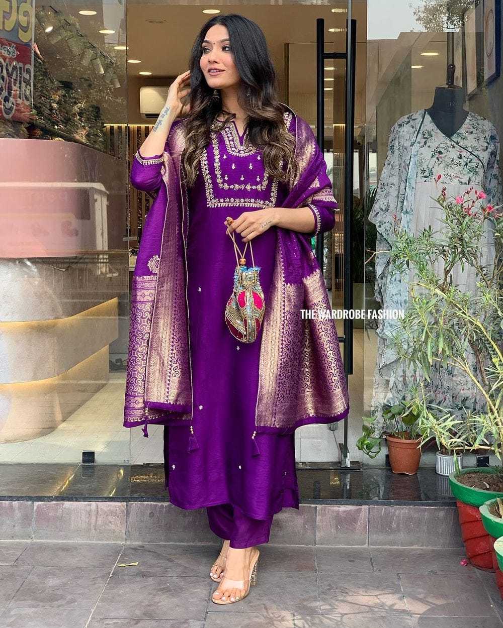 Comfort Meets Elegance ? Printex & Embroidered Cotton Dress (XL) - Image 3