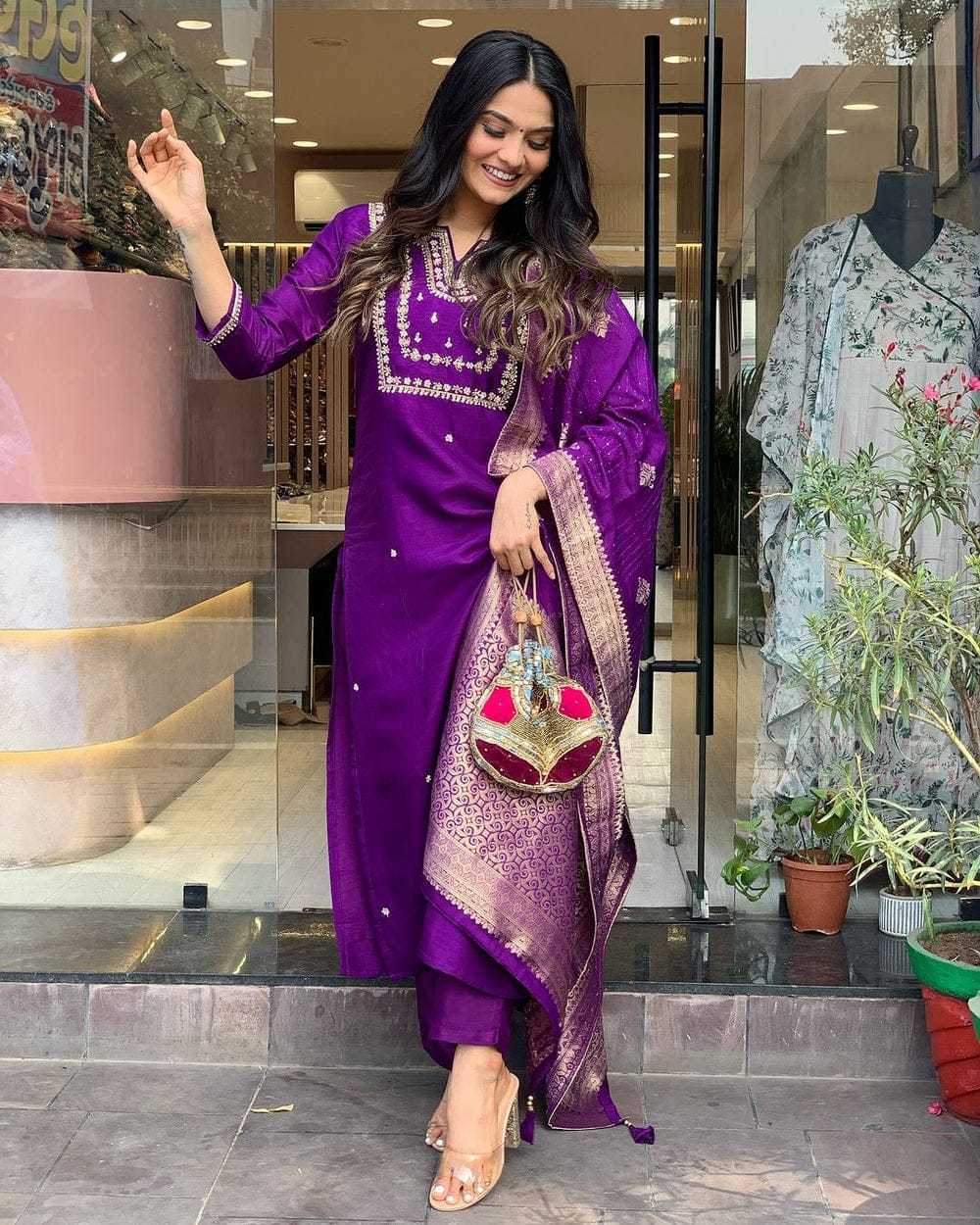 Comfort Meets Elegance ? Printex & Embroidered Cotton Dress (XL) - Image 4